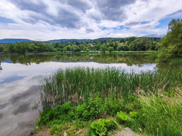 Paisaje Primavera Del Lago Pancharevo Región Ciudad Sofía Bulgaria — Foto de Stock