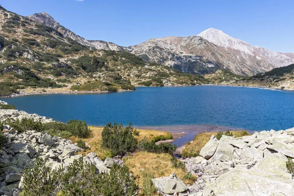 Increíble Panorámica Del Lago Banderitsa Fish Montaña Pirin Bulgaria —  Fotos de Stock