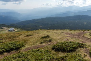 Bulgaristan 'ın Yedi Rila Gölü yakınlarındaki Rila Mountan' ın inanılmaz manzarası
