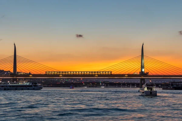 Istanbul Turkey July 2019 Amazing Sunset Golden Horn Galata Bridge — Stock Photo, Image