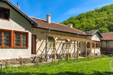 GERMAN, BULGARIA - 11 Mayıs 2014: Ortodoks Alman Manastırı, Sofya Şehir Bölgesi, Rila 'lı Aziz John' a adanmıştır