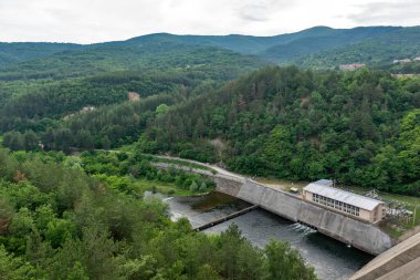 Topolnitsa Reservoir, Sredna Gora Dağı, Bulgaristan