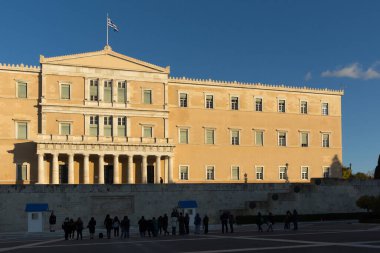 ATİNA, GREECE - 19 Ocak 2017: Atina, Attica, Yunanistan 'daki Yunan parlamentosu
