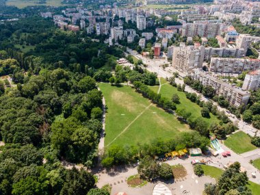 Bulgaristan 'ın South Park yakınlarındaki Sofya kentinin hava manzarası