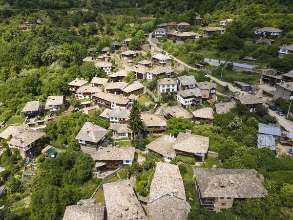 Vista Aérea Aldea Kovachevitsa Con Casas Auténticas Del Siglo Xix — Foto de Stock