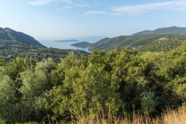 Mikros Gialos plajının muhteşem manzarası, Lefkada, İyon Adaları, Yunanistan