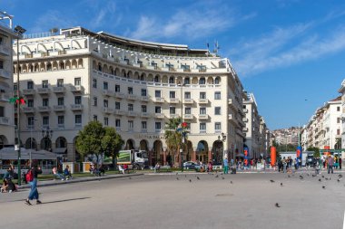 Selanik, Yunanistan - 22 Eylül 2019: Selanik, Orta Makedonya, Yunanistan 'da Aristo Meydanı Panoraması