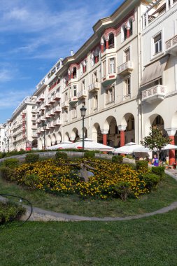 Selanik, Yunanistan - 22 Eylül 2019: Selanik, Orta Makedonya, Yunanistan 'da Aristo Meydanı Panoraması