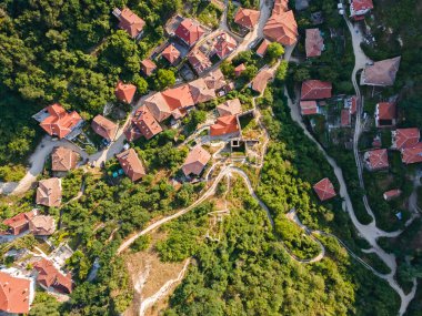 Bulgaristan 'ın Blagoevgrad bölgesinin tarihi Melnik kasabasının hava manzarası