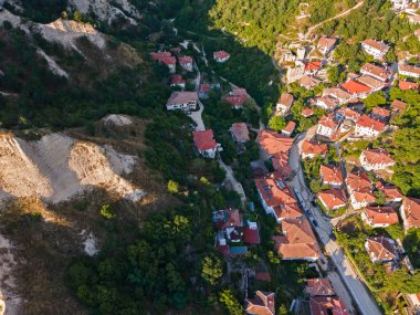 Bulgaristan 'ın Blagoevgrad bölgesinin tarihi Melnik kasabasının hava manzarası