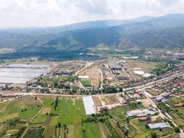 Bulgaristan 'ın Blagoevgrad bölgesinin Kresna kentinin hava manzarası