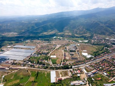 Bulgaristan 'ın Blagoevgrad bölgesinin Kresna kentinin hava manzarası