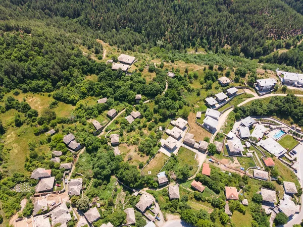 Letecký Pohled Obec Leshten Autentickými Domy Devatenáctého Století Blagoevgrad Region — Stock fotografie