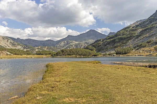 Autumn Landscape Muratovo Lake Pirin Mountain Bulgaria — Stock Photo, Image