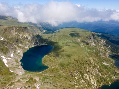 Yedi Rila Gölünün havadan görünüşü, Rila Dağı, Bulgaristan