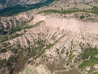 Kresna kum piramitlerinin hava manzarası, Blagoevgrad bölgesi, Bulgaristan
