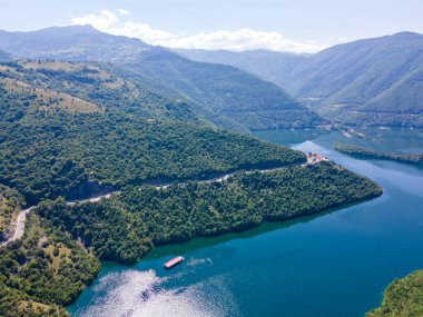 Vacha (Antonivanovtsi) Reservoir, Rodop Dağları, Filibe Bölgesi, Bulgaristan