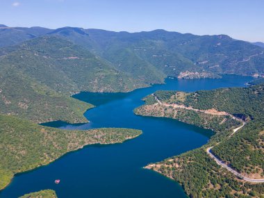 Vacha (Antonivanovtsi) Reservoir, Rodop Dağları, Filibe Bölgesi, Bulgaristan