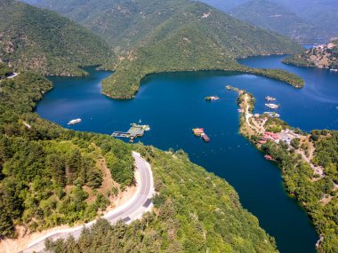 Vacha (Antonivanovtsi) Reservoir, Rodop Dağları, Filibe Bölgesi, Bulgaristan