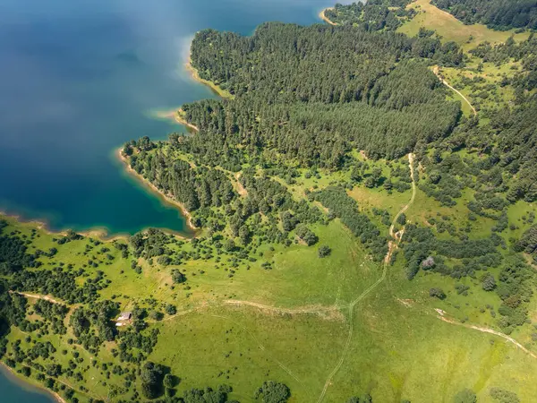 Bulgaristan 'ın Smolyan Bölgesi, Dospat Reservoir hava manzarası
