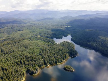 Shiroka polyana (Geniş çayır) Reservoir, Pazardzhik Bölgesi, Bulgaristan