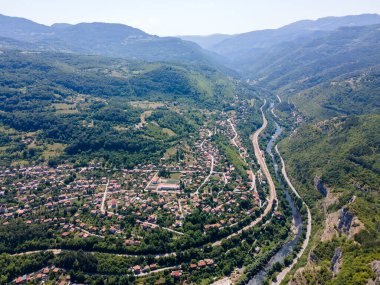 Iskar Nehri Boğazı, Balkan Dağları, Bulgaristan 'ın hava manzarası