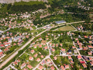 Bulgaristan 'ın Balkan Dağları, Çerovo köyünün hava manzarası