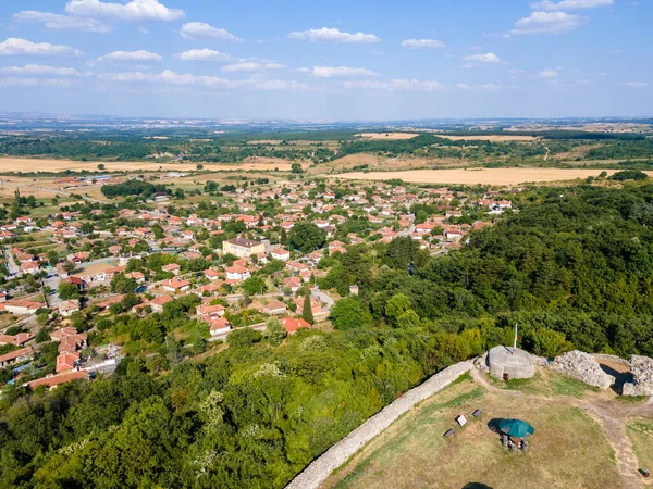 Bulgaristan Haskovo Bölgesindeki Mezek Kalesi Harabelerinin Hava Manzarası — Stok fotoğraf