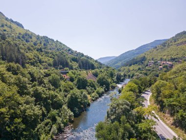 Iskar Nehri Boğazı, Balkan Dağları, Bulgaristan 'ın hava manzarası