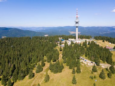 Rodop Dağları ve Snezhanka Kulesi, Smolyan Bölgesi, Bulgaristan