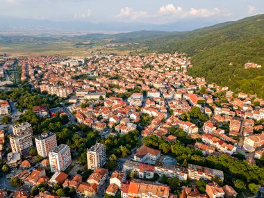 Bulgaristan 'ın Petrich, Blagoevgrad bölgesinin hava gün batımı manzarası