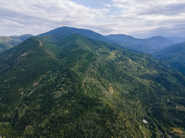 Vista Aérea Incrível Rhodope Montanhas Perto Cidade Asenovgrad Região Plovdiv — Fotografia de Stock