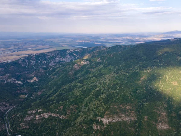 Vue Aérienne Imprenable Sur Les Montagnes Rhodopes Près Ville Asenovgrad — Photo