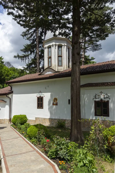 Monasterio Ortodoxo Divotino Dedicado Santísima Trinidad Montaña Lyulin Región Ciudad — Foto de Stock