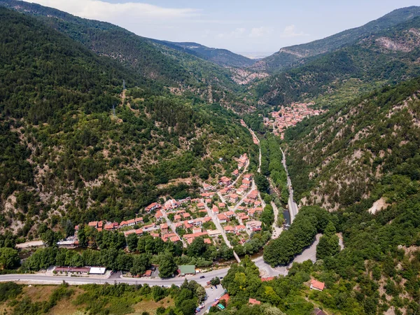 Vista Aérea Incrível Aldeia Bachkovo Região Plovdiv Bulgária — Fotografia de Stock