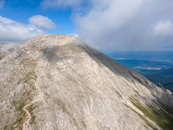 Niesamowity Widok Lotu Ptaka Szczyt Vihren Góra Pirin Bułgaria — Zdjęcie stockowe