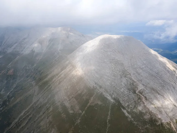 Niesamowity Widok Lotu Ptaka Szczyt Vihren Góra Pirin Bułgaria — Zdjęcie stockowe