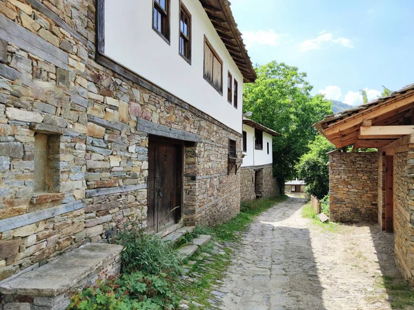 Aldeia Kovachevitsa Com Autênticas Casas Século Xix Região Blagoevgrad Bulgária — Fotografia de Stock