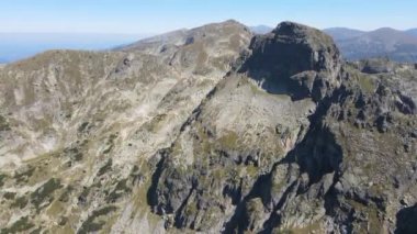 Orlovets Tepesi, Rila Dağı, Bulgaristan 'ın hava manzarası