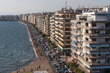 THESSALONIKI, GREECE - 22 Eylül 2019: Beyaz Kule 'den Selanik, Orta Makedonya, Yunanistan' a panoramik manzara