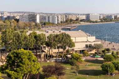 THESSALONIKI, GREECE - 22 Eylül 2019: Beyaz Kule 'den Selanik, Orta Makedonya, Yunanistan' a panoramik manzara