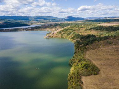 Bulgaristan 'ın Pernik Bölgesi, Pchelina Reservoir havadan görüşü