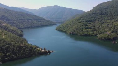 Vacha (Antonivanovtsi) Reservoir, Rodop Dağları, Filibe Bölgesi, Bulgaristan