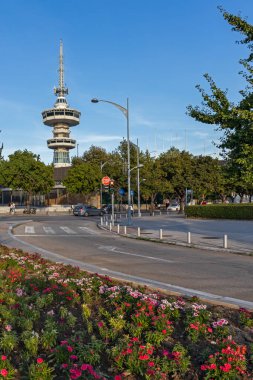 THESSALONIKI, GREECE - 22 Eylül 2019: Selanik, Orta Makedonya, Yunanistan 'daki OTE Kulesi' nin günbatımı