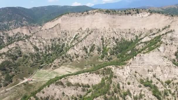 Vista Aérea Das Pirâmides Areia Kresna Região Blagoevgrad Bulgária — Vídeo de Stock