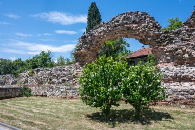 Bulgaristan 'ın Filibe Bölgesi' ndeki Hisarya kasabası Diocletianopolis antik Roma kentinin tahkimatları