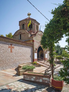 Orta Makedonya ve Yunanistan 'ın Katerini kenti yakınlarındaki Suriyeli Hosios Efrem Manastırı Panoraması