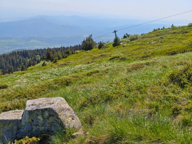 Bulgaristan 'ın Vitosha Dağı' nın Muhteşem Bahar Panoraması