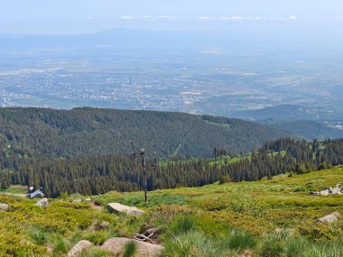 Bulgaristan 'ın Vitosha Dağı' nın Muhteşem Bahar Panoraması
