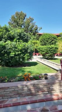 Orta Makedonya ve Yunanistan 'ın Katerini kenti yakınlarındaki Suriyeli Hosios Efrem Manastırı Panoraması